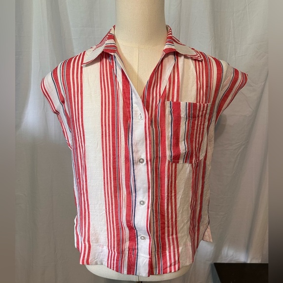 NWT Como Blu Women’s Light And Breezy Striped Button Up Top. SZ M. Red And White - Picture 1 of 7